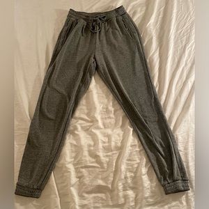 Brandy Melville fleece lined sweatpants